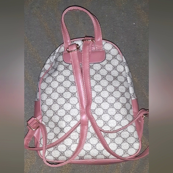 Small/medium backpack multicolored brand new never used - Picture 5 of 5